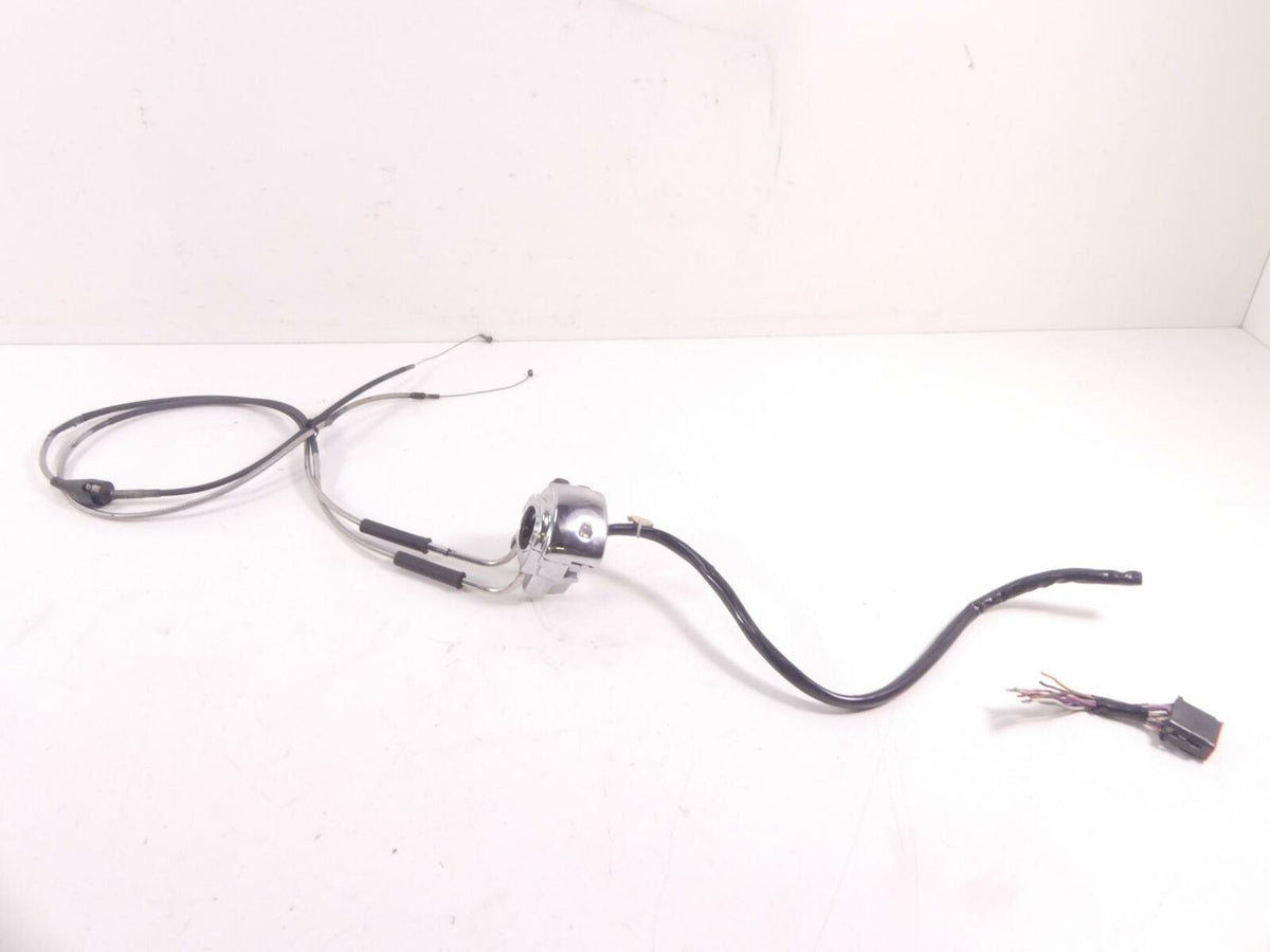 2005 Harley Touring CVO FLHTCSE Electra Glide Right Cntrl Switch -Read 71589-96 {{ shop.shopifyCountryName }} - Mototech271
