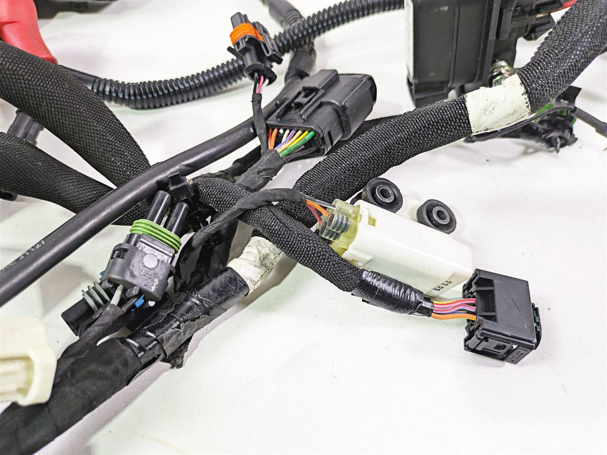 2017 Indian Chieftain Limited Wiring Harness Loom - No Cuts 2413259 {{ shop.shopifyCountryName }} - Mototech271
