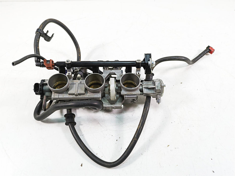 2018 Yamaha YXZ1000R EPS SS Throttle Body Bodies -Tested 2HC-13750-00-00 {{ shop.shopifyCountryName }} - Mototech271