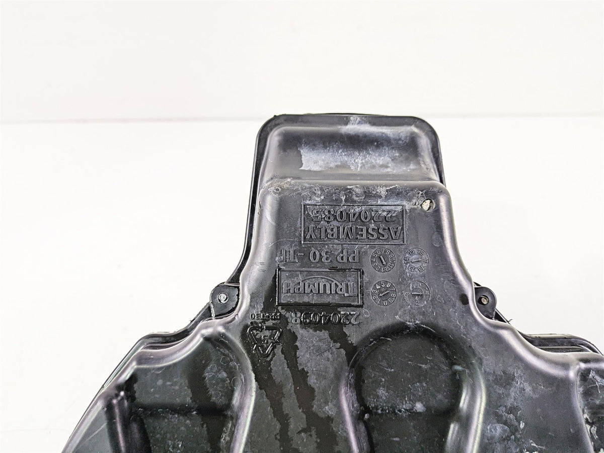 2019 Triumph Speed Triple RS 1050 Air Box Cleaner Breather Set T2205575 {{ shop.shopifyCountryName }} - Mototech271