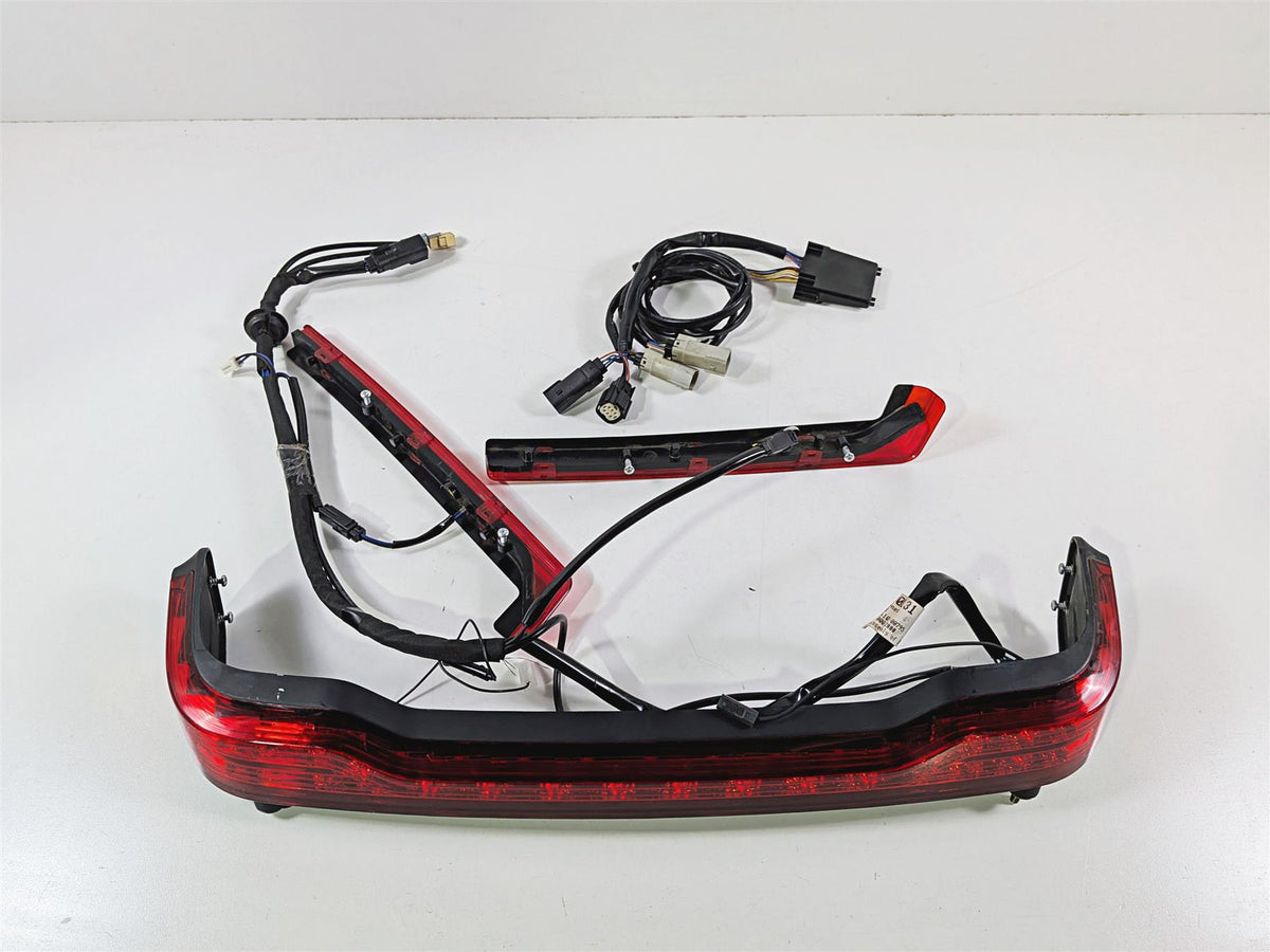 2018 Harley FLHTCU Touring Electra Glide Rear Trunk Side Light Set Read 67800093-Mototech271