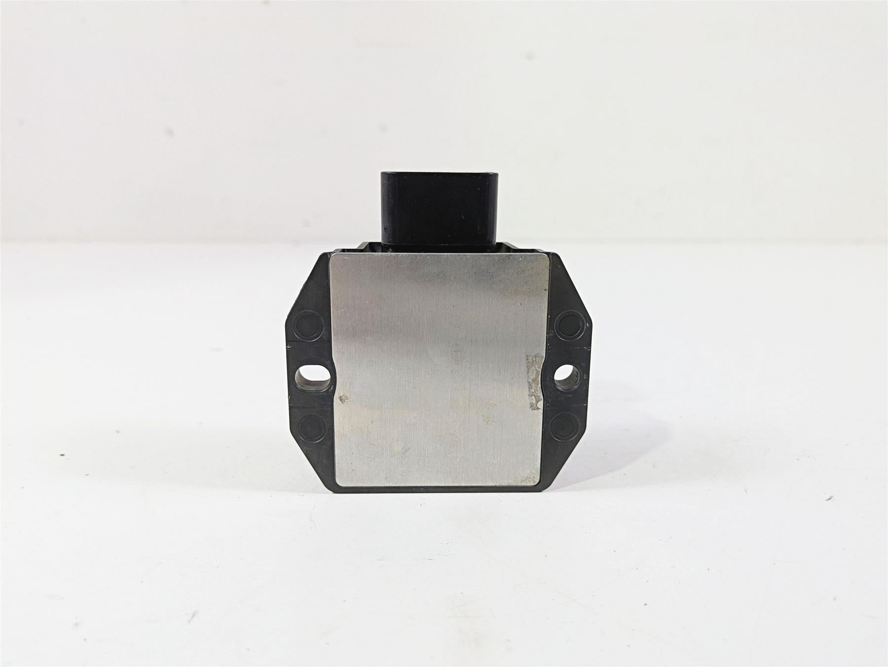 2017 KTM 1290 Super Duke GT Rectifier Voltage Regulator FH022AA 60311034000 {{ shop.shopifyCountryName }} - Mototech271