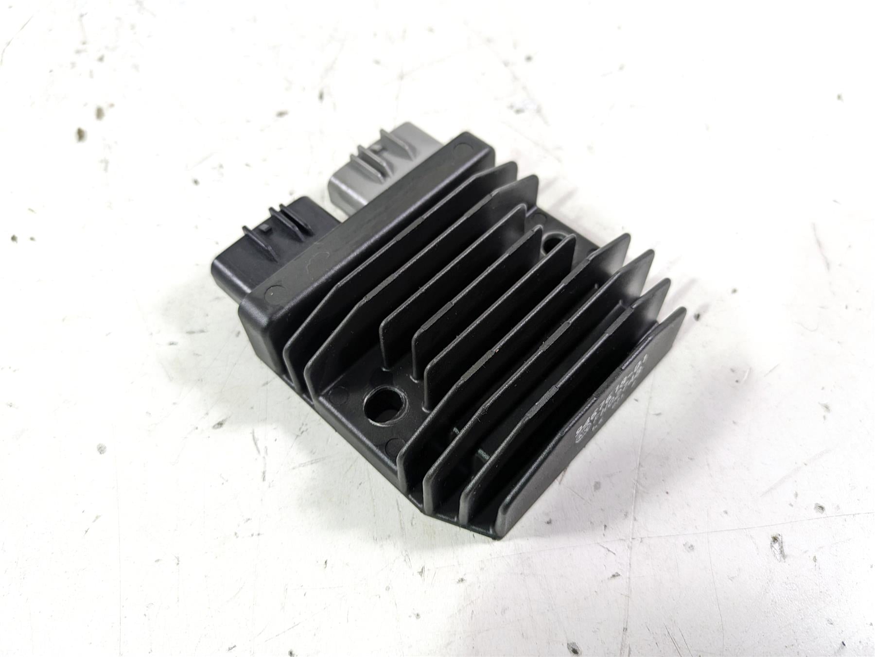 2022 BMW R1250 RT K052 Rectifier Voltage Regulator Set FH027AB 12319467618 {{ shop.shopifyCountryName }} - Mototech271