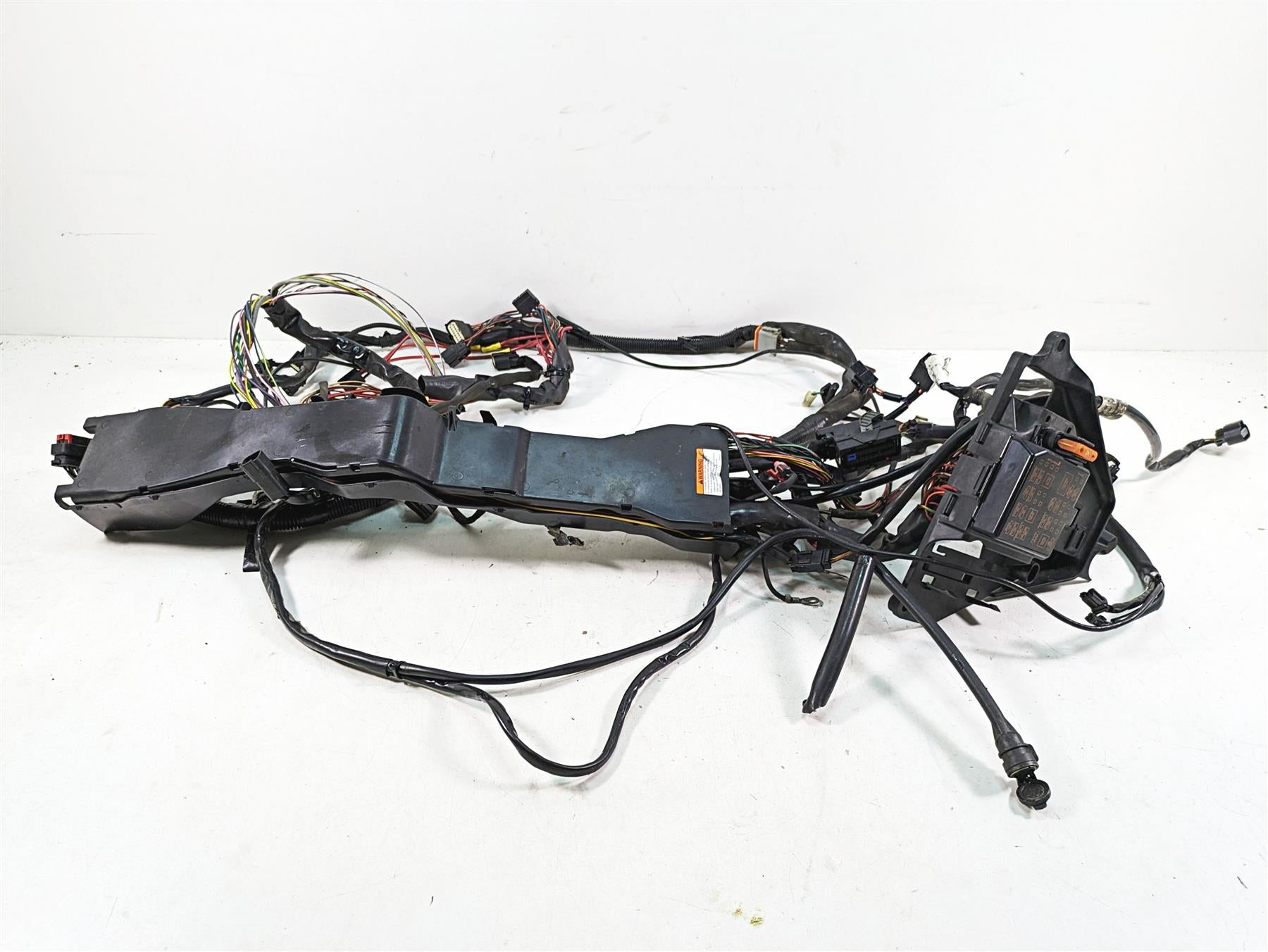2010 Harley Touring FLHTCU Electra Glide Main Wiring Harness Loom - Abs 70121-10 {{ shop.shopifyCountryName }} - Mototech271