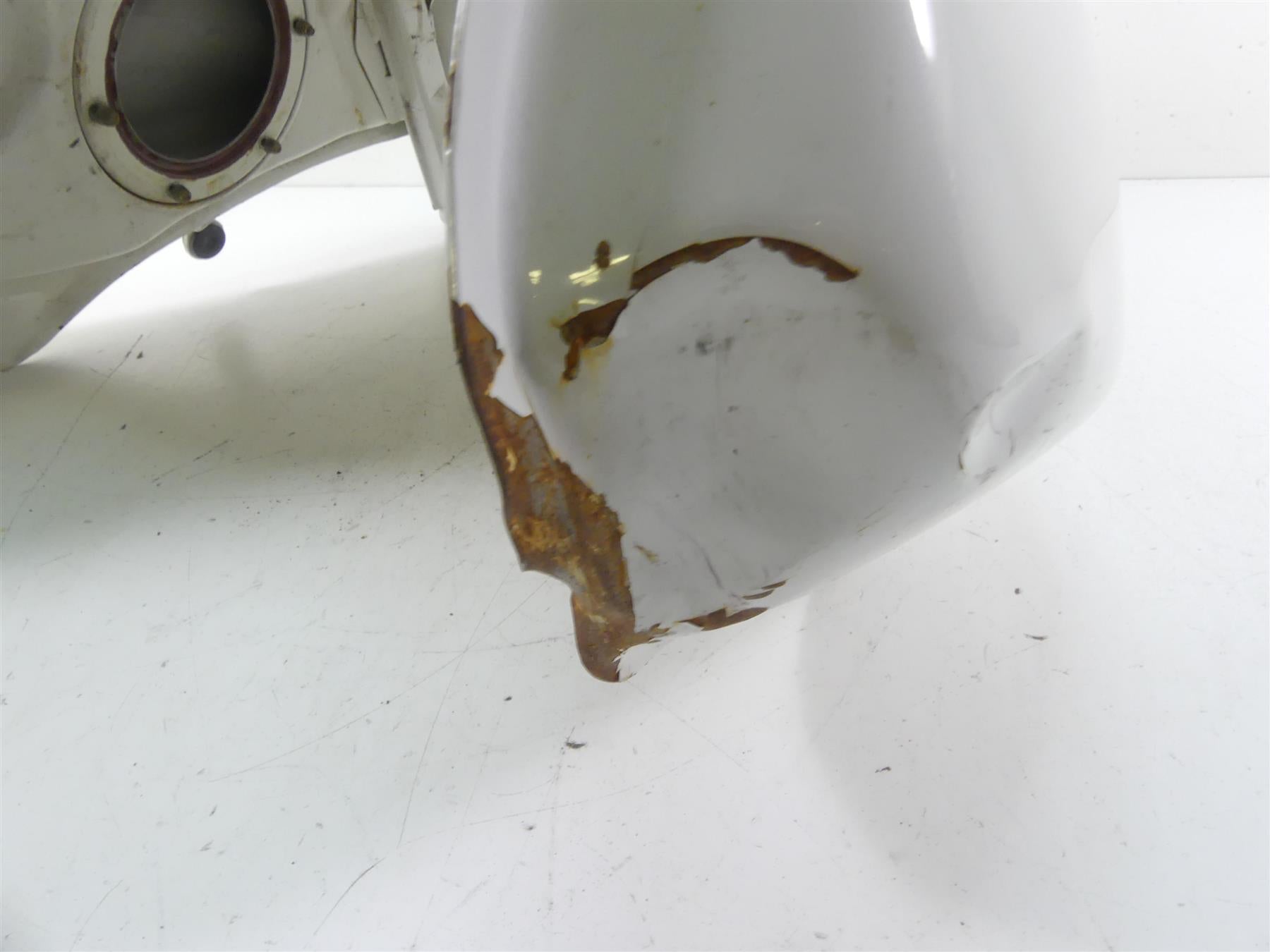 1999 BMW R1100 GS 259E Dented Fuel Gas Petrol Tank 16112324870 {{ shop.shopifyCountryName }} - Mototech271