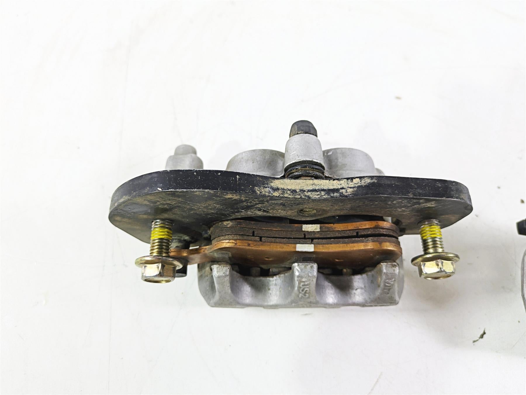 2018 Can Am Maverick X3 XRC Turbo R Rear Brake Caliper Set 705601514 705601515 {{ shop.shopifyCountryName }} - Mototech271