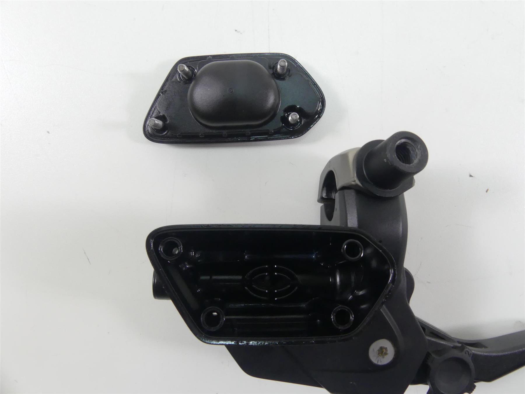 2013 BMW R1200GS GSW K50 Magura Clutch Master Cylinder + Lever 32728524919 {{ shop.shopifyCountryName }} - Mototech271