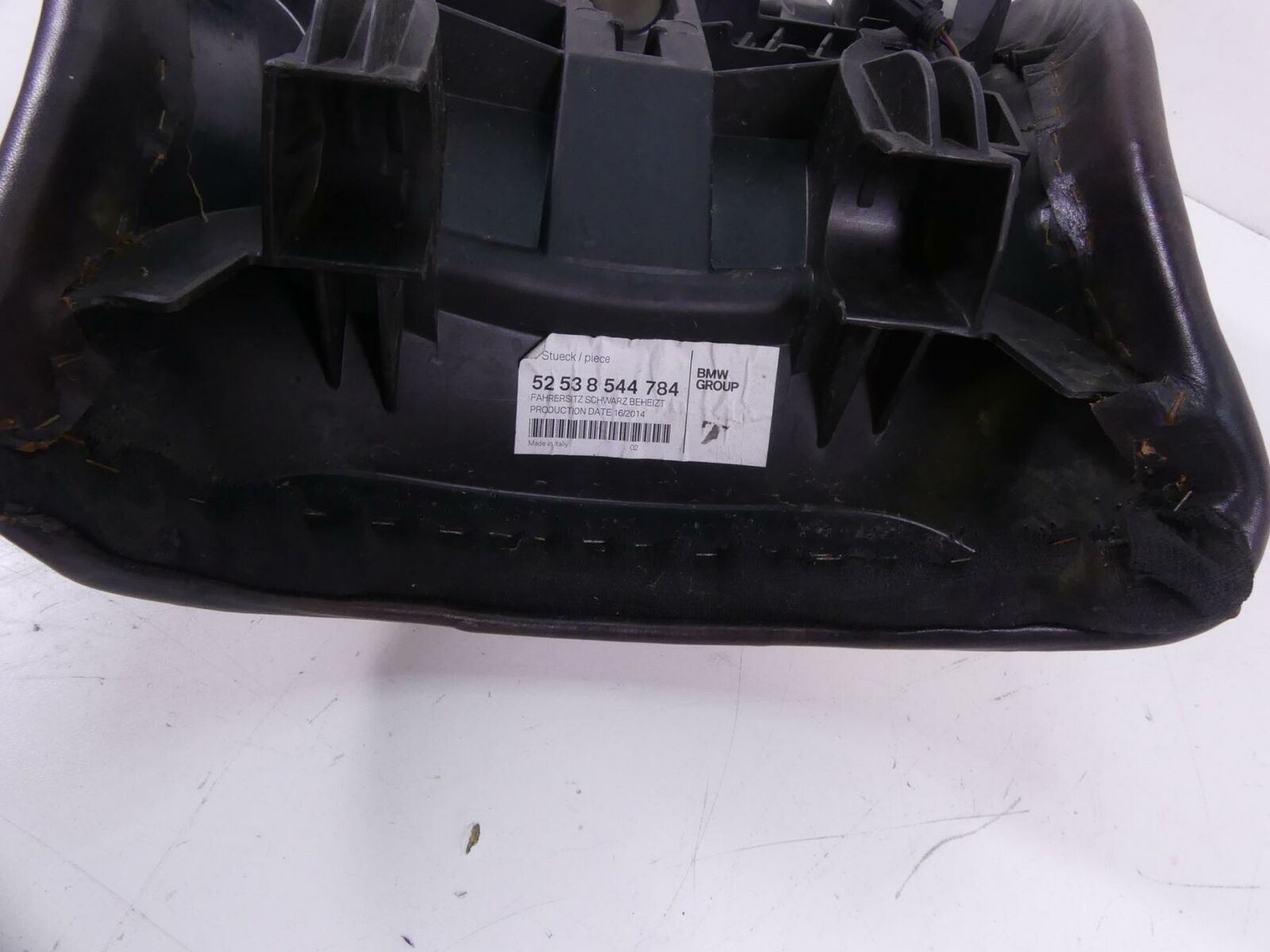 2014 BMW R1200 RT RTW K52 Heated Leather Seat Set 52538544784 52538544790 {{ shop.shopifyCountryName }} - Mototech271