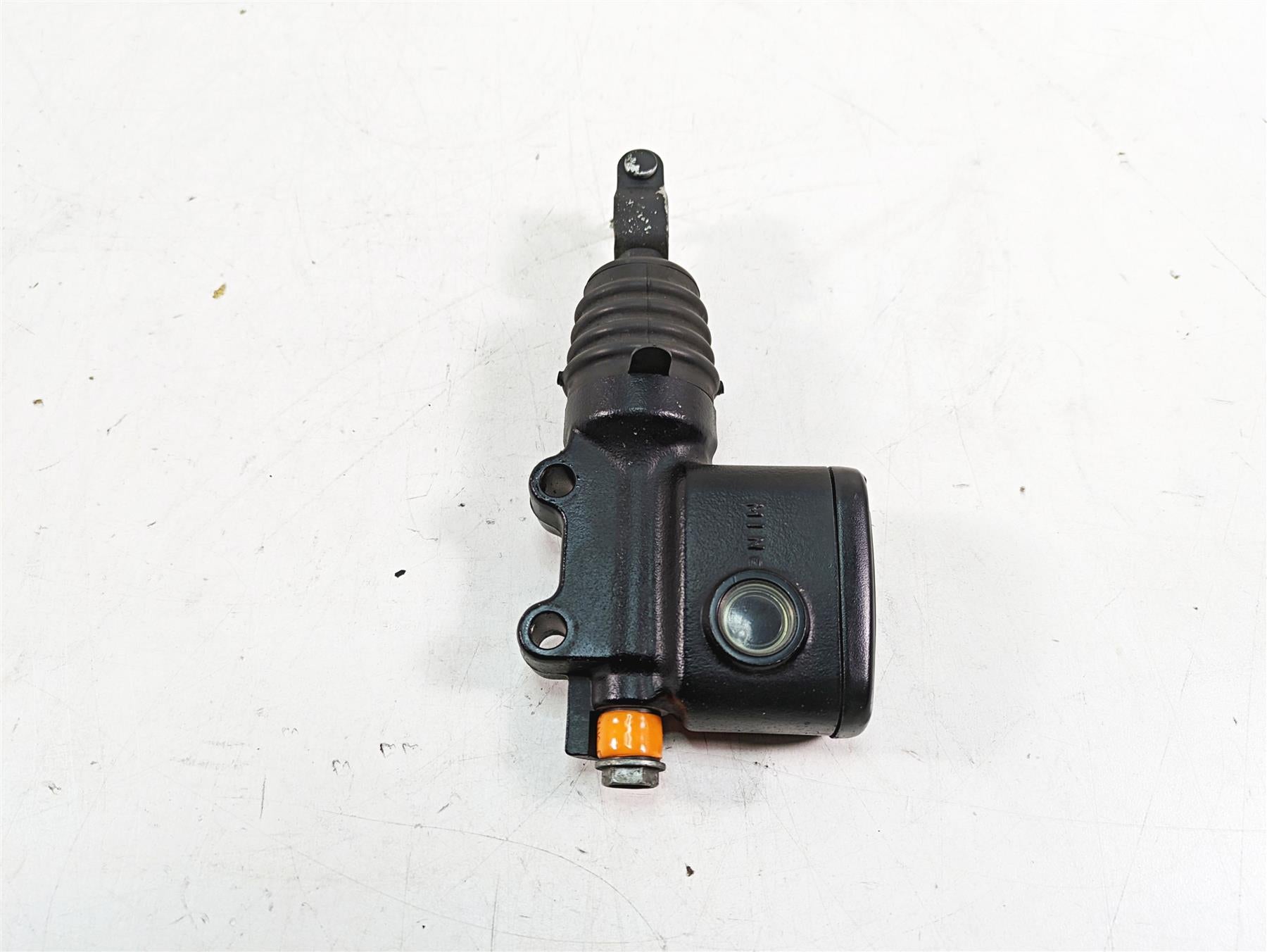 2020 Harley Softail FXBB Street Bob Rear Brake Master Cylinder 5/8" 41700460 {{ shop.shopifyCountryName }} - Mototech271