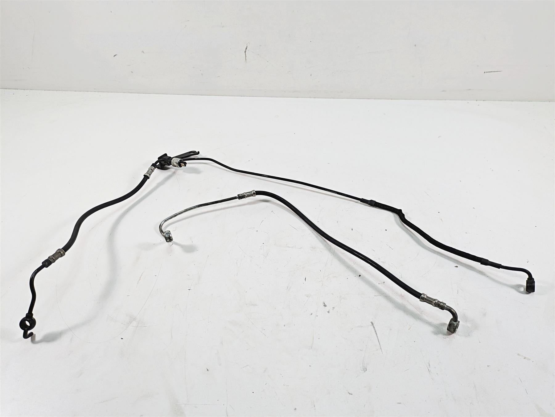2011 Harley Touring FLTRU Road Glide Rear Abs Brake Line Hose Set 40610-09 {{ shop.shopifyCountryName }} - Mototech271