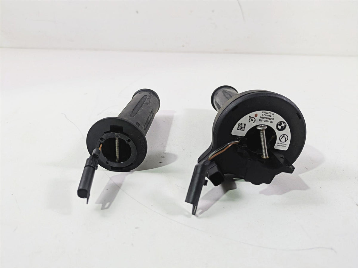 2014 BMW K1600 GTL K48 Left Right Heated Hand Grip Set 61317723713 61318522472 {{ shop.shopifyCountryName }} - Mototech271