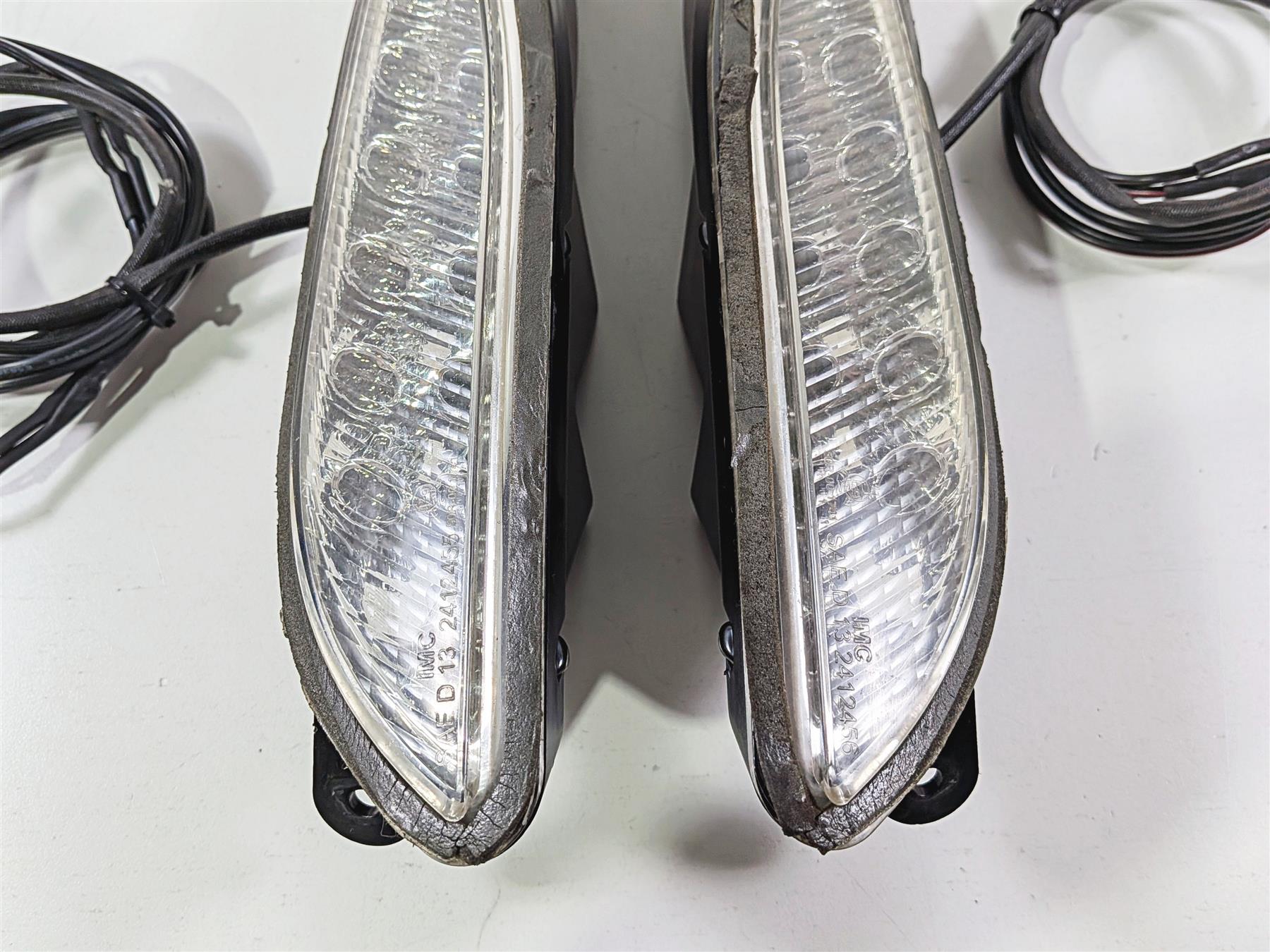 2015 Indian Chieftain Front Blinker Turn Signal Set - Read 2412456 2412455-Mototech271
