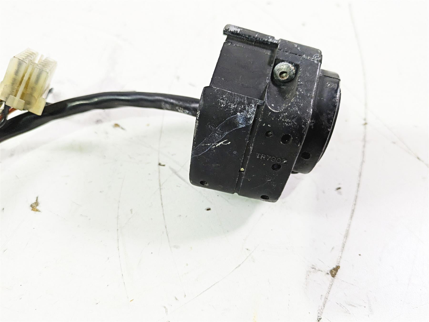 1992 Harley FLSTC Softail Heritage Left Hand Control Switch - Read 70218-87A {{ shop.shopifyCountryName }} - Mototech271