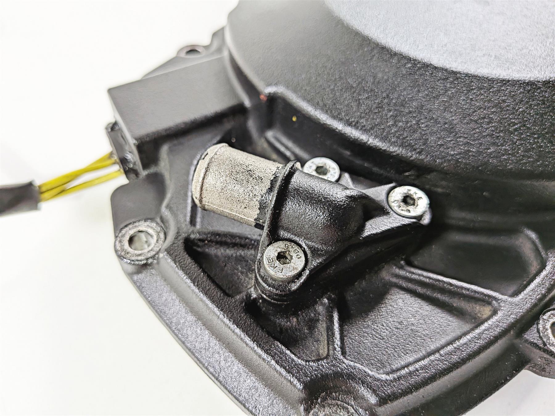 2016 Aprilia RSV 1100 Tuono V4 Factory Stator & Engine Side Cover 89841400XNB {{ shop.shopifyCountryName }} - Mototech271
