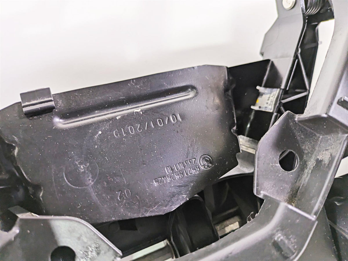 2019 BMW R1250RT K52 Windshield Adjuster & Motor 46637728676 46637728786 {{ shop.shopifyCountryName }} - Mototech271