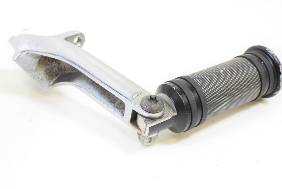 2010 Harley FXDFSE CVO Dyna Fat Bob Rear Passenger Footpeg Set 49251-06 {{ shop.shopifyCountryName }} - Mototech271