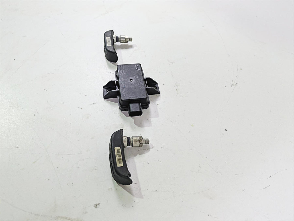 2015 BMW R1200 GS Adv K51 Rdc Sensor & Tire Sensors 36318532731 65758546222 {{ shop.shopifyCountryName }} - Mototech271