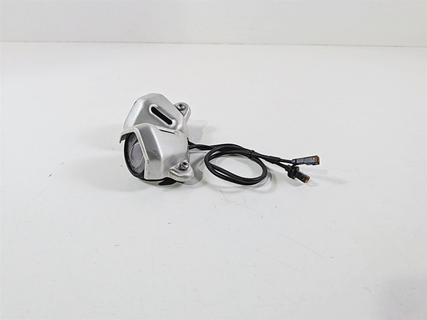 2022 Triumph Tiger 900 GT Pro Front Fog Spot Light Lamp Set T2708708 T2708722 {{ shop.shopifyCountryName }} - Mototech271