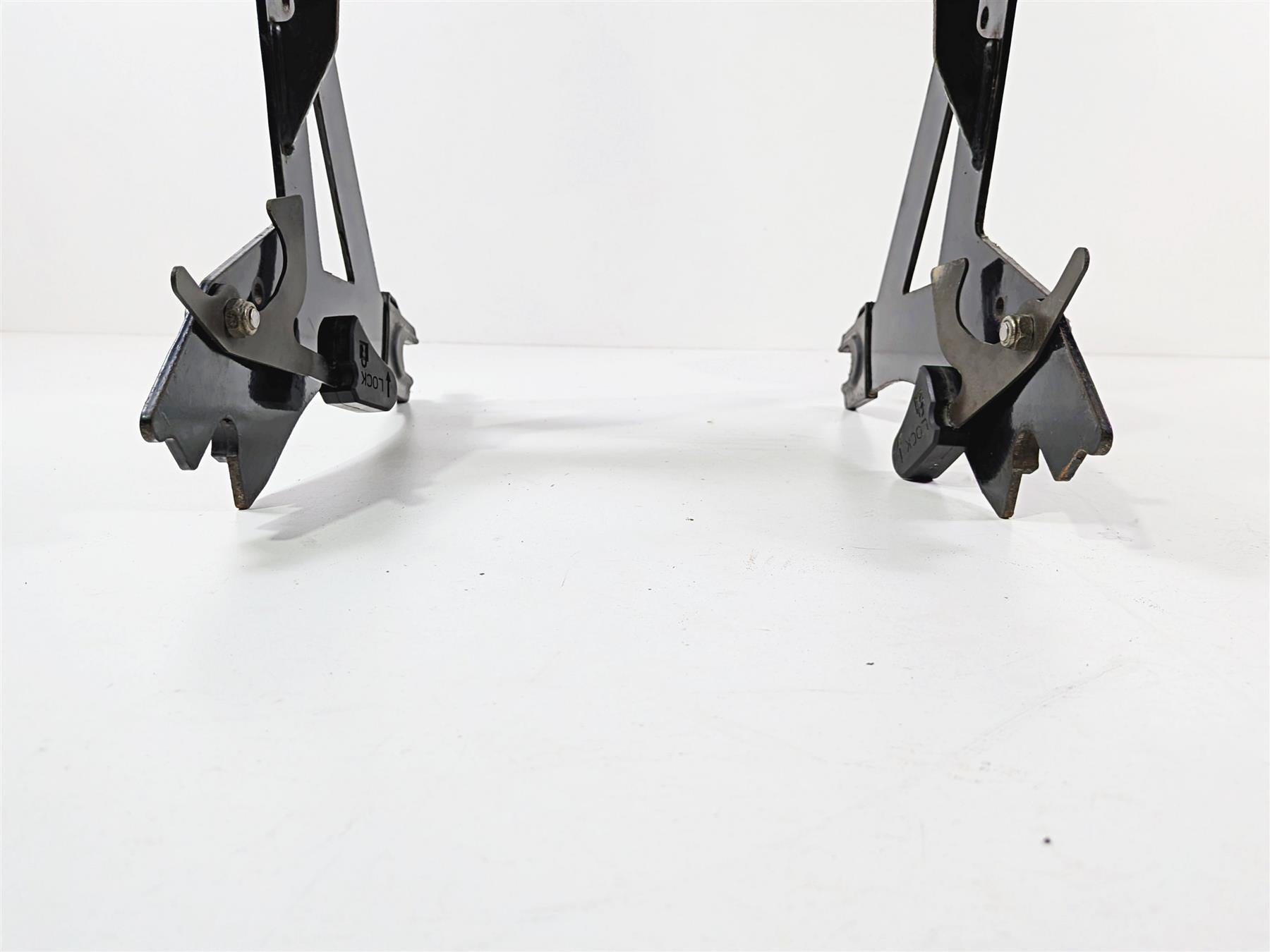 2016 Victory Cross Country Passenger Backrest Back Rest Sissy Bar Quick Release {{ shop.shopifyCountryName }} - Mototech271