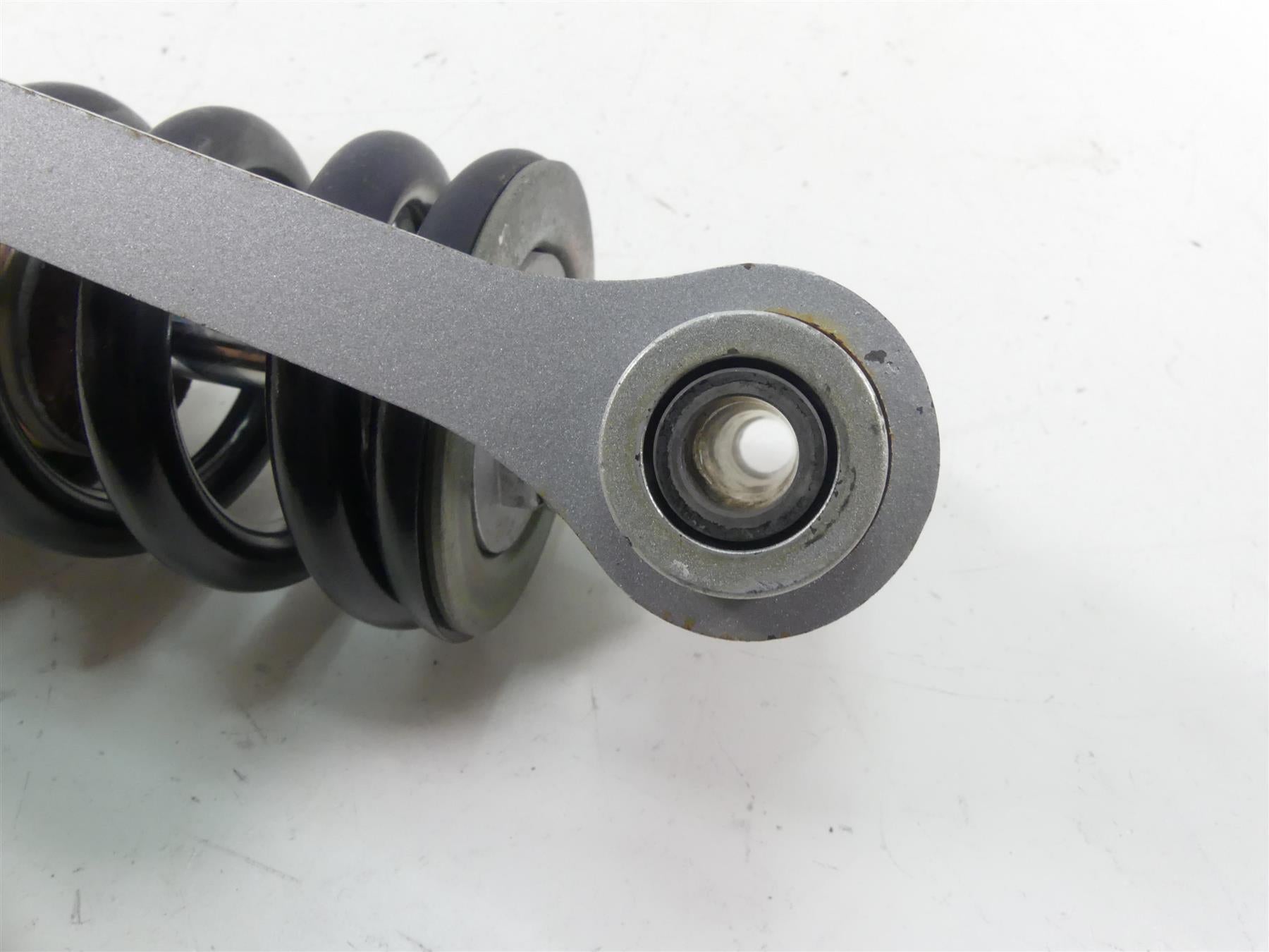 2001 Yamaha XV1600 Road Star Straight Rear Shock Damper Suspension 4WM-22210-00 {{ shop.shopifyCountryName }} - Mototech271