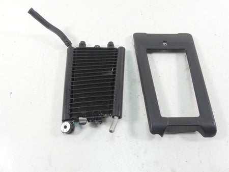2021 Harley Softail FXBBS Street Bob Oil Cooler & Cover Twisted 62700191 {{ shop.shopifyCountryName }} - Mototech271