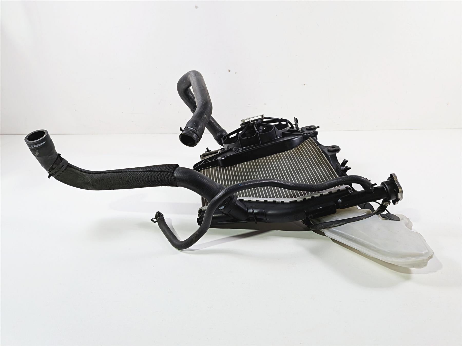 2014 BMW S1000RR K46 Straight Radiator Fan Reservoir Hoses -No Leaks 17118546822 {{ shop.shopifyCountryName }} - Mototech271