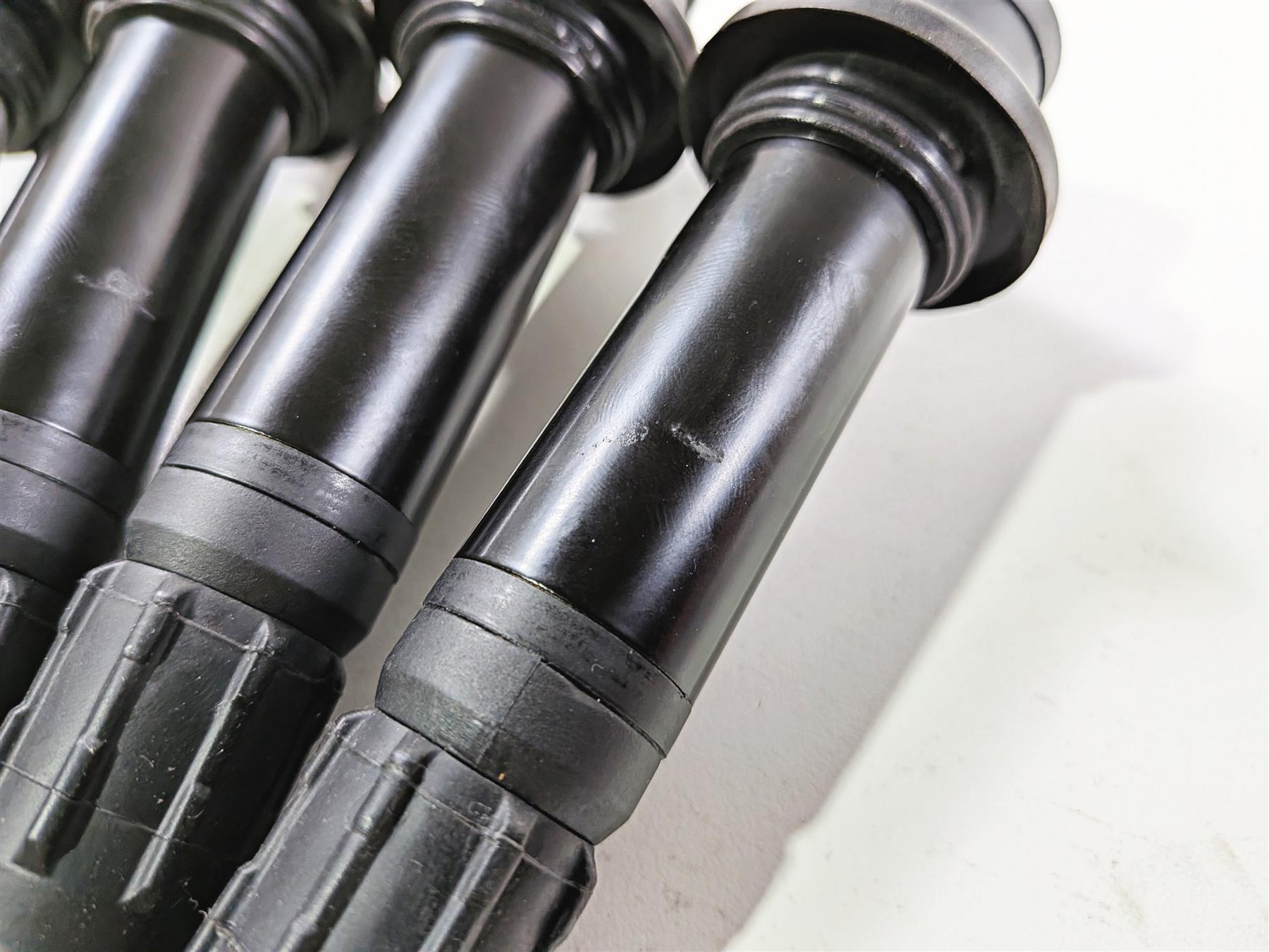 2008 Yamaha YZF R1 RN19 Ignition Coil Set 4C8-82310-00-00 {{ shop.shopifyCountryName }} - Mototech271