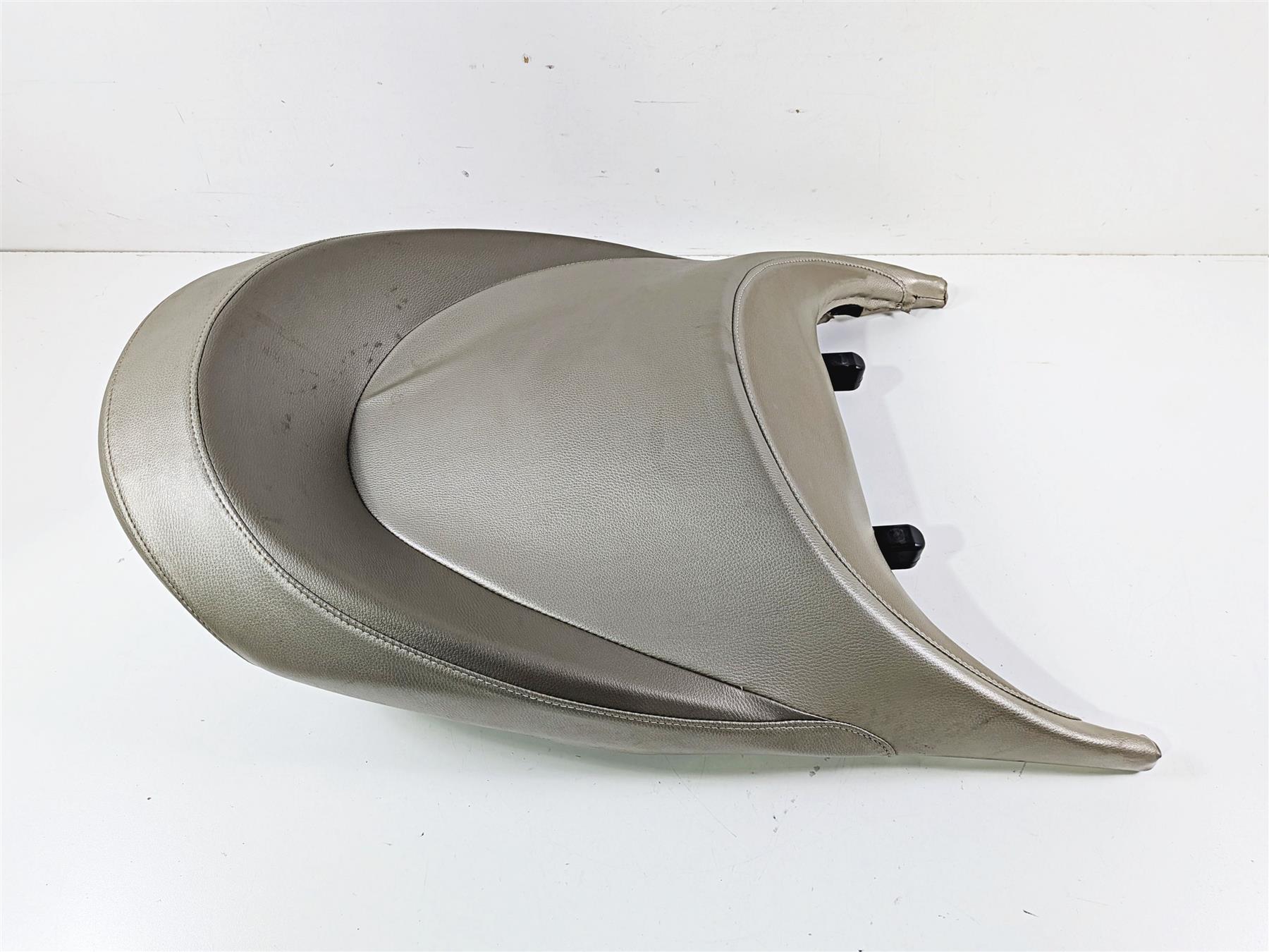 2009 Yamaha Waverunner FX1800 Cruiser Rear Seat Saddle F1B-U372C-00 {{ shop.shopifyCountryName }} - Mototech271