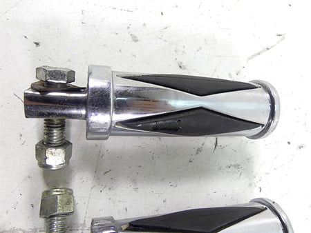 1997 Harley Sportster XL1200 C Rear Passenger Foot Peg Set {{ shop.shopifyCountryName }} - Mototech271