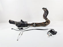 Load image into Gallery viewer, 2024 Suzuki GSXR600 Exhaust Header &amp; Servo Motor 14100-14J00 33970-47H03
