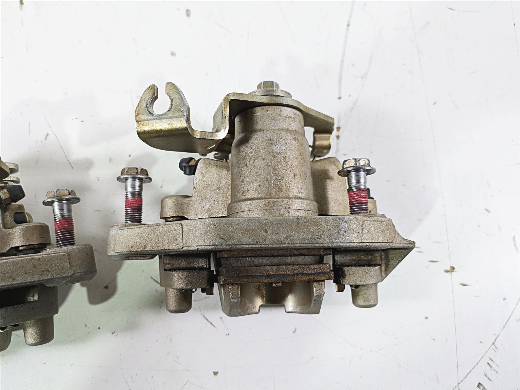 2022 Kawasaki Teryx KRX KRF 1000 C SE Rear Bake Caliper Set 43080-0223 {{ shop.shopifyCountryName }} - Mototech271