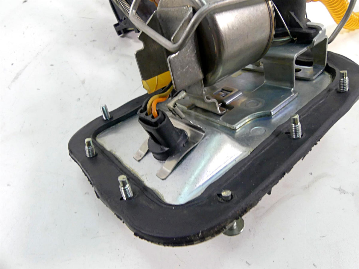 2002 Harley FLSTCI Softail Heritage Fuel Gas Petrol Pump -Tested 75132-01A {{ shop.shopifyCountryName }} - Mototech271