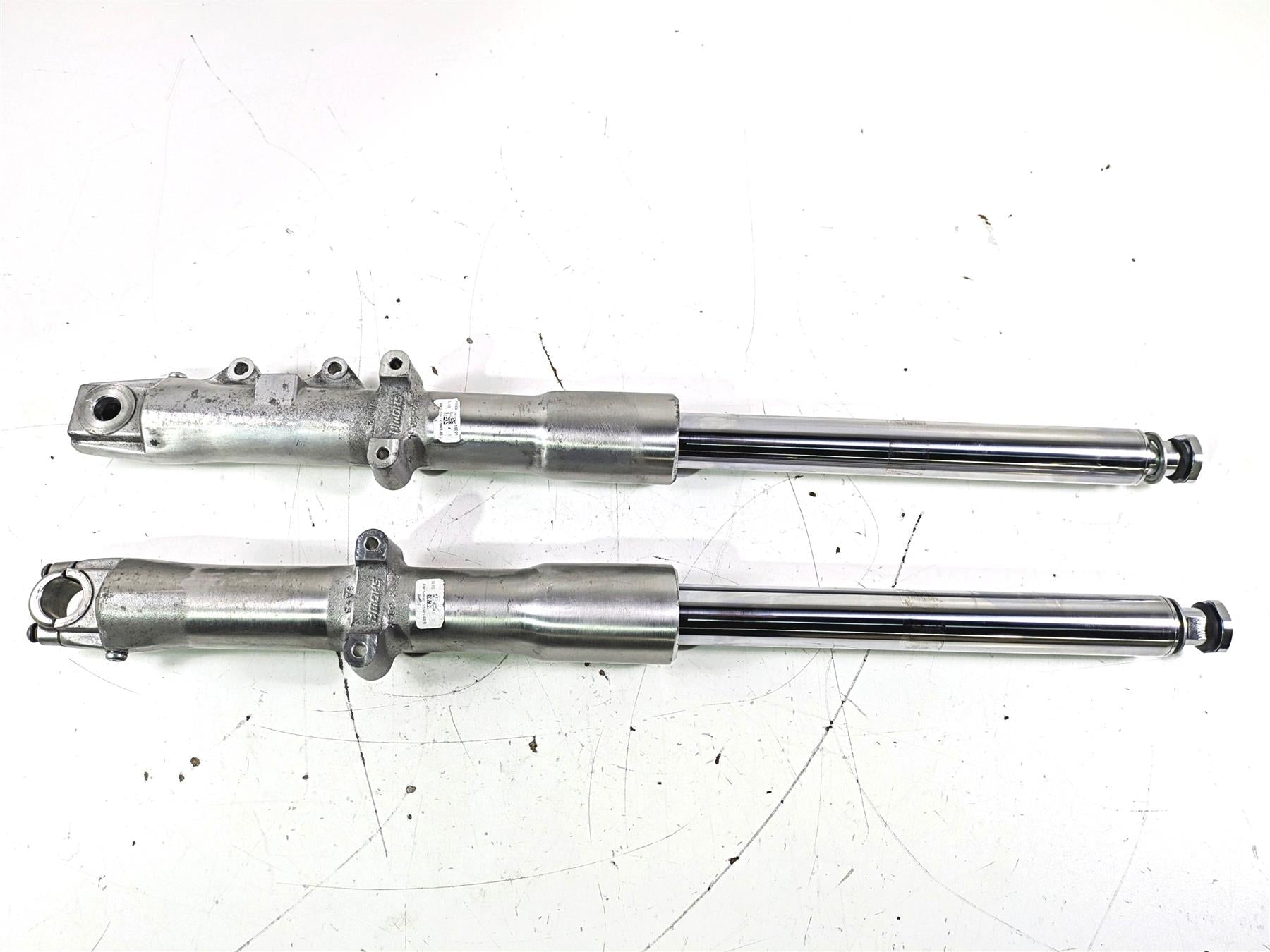2016 Harley FLSTC Softail Heritage Showa Front Fork Leg Set 45915-08A 45916-07A {{ shop.shopifyCountryName }} - Mototech271