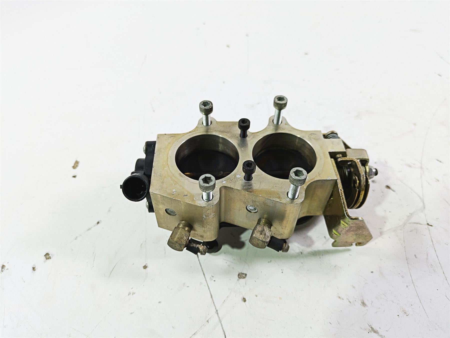 2004 Victory Kingpin Throttle Body Fuel Injection 1253363 {{ shop.shopifyCountryName }} - Mototech271