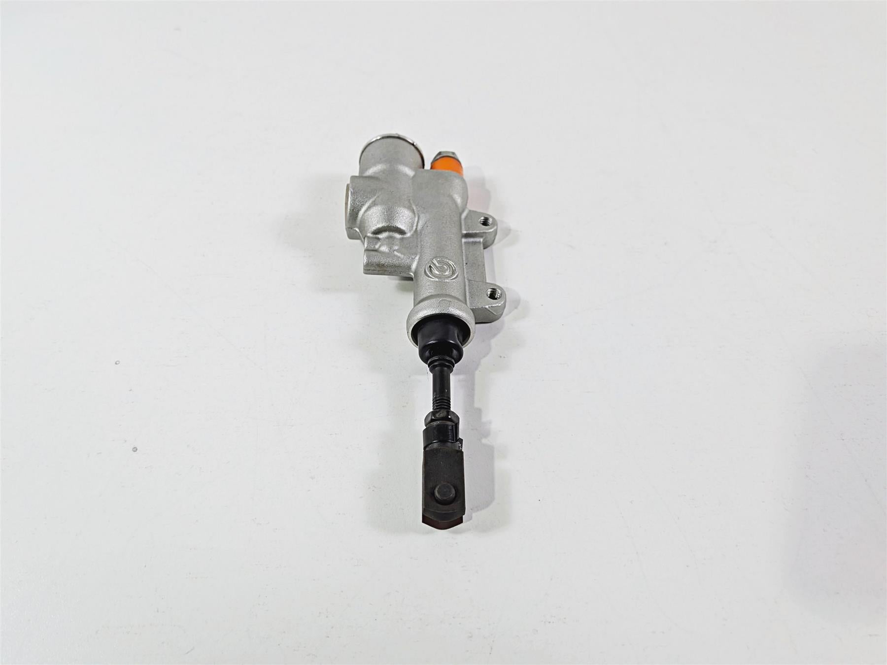 2014 Aprilia RSV4 RR Factory Rear Brembo Brake Master Cylinder B044586 {{ shop.shopifyCountryName }} - Mototech271