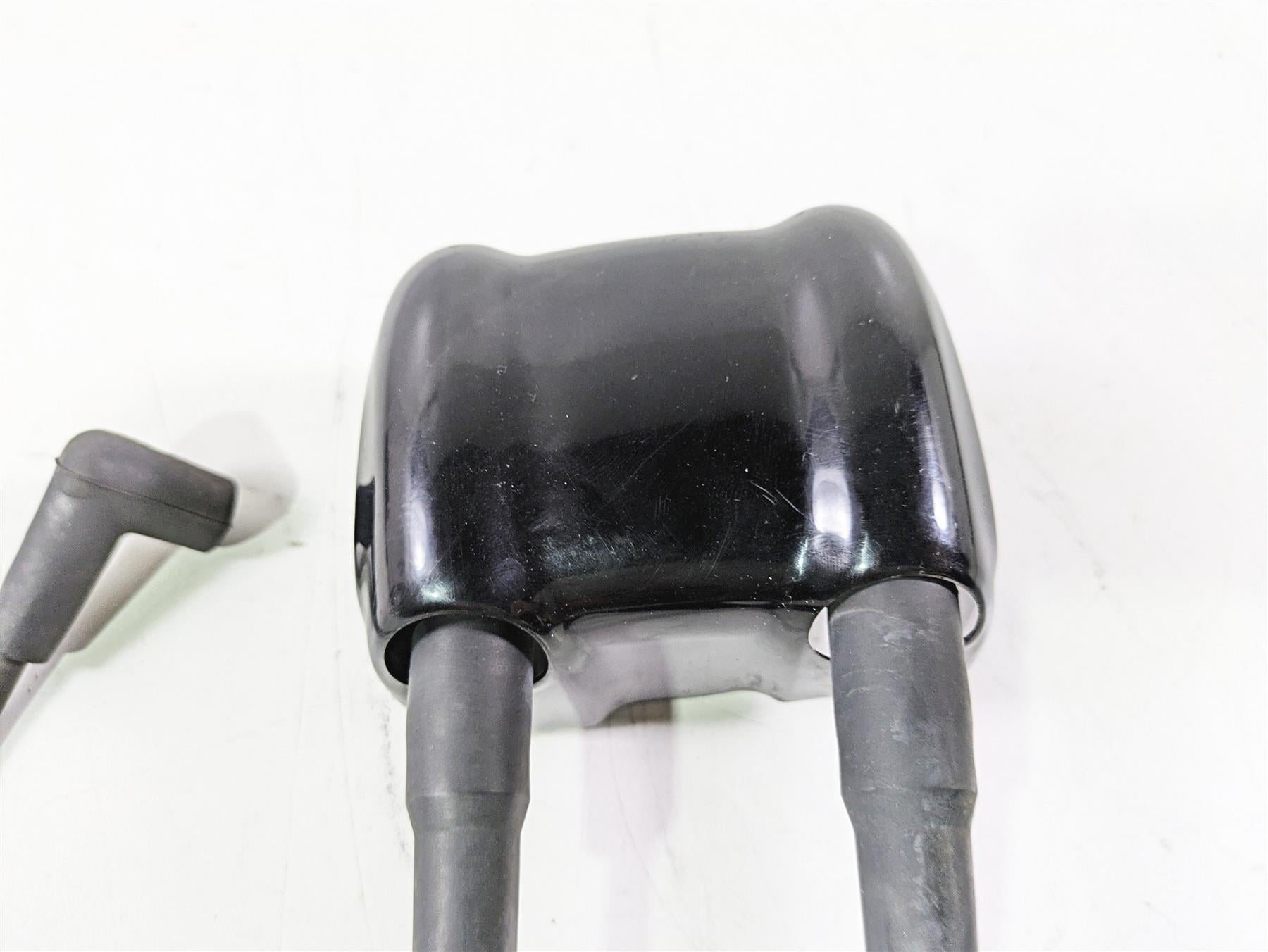 2008 Harley FLSTSB Cross Bones Ignition Coil & Black Cover 31696-07A {{ shop.shopifyCountryName }} - Mototech271
