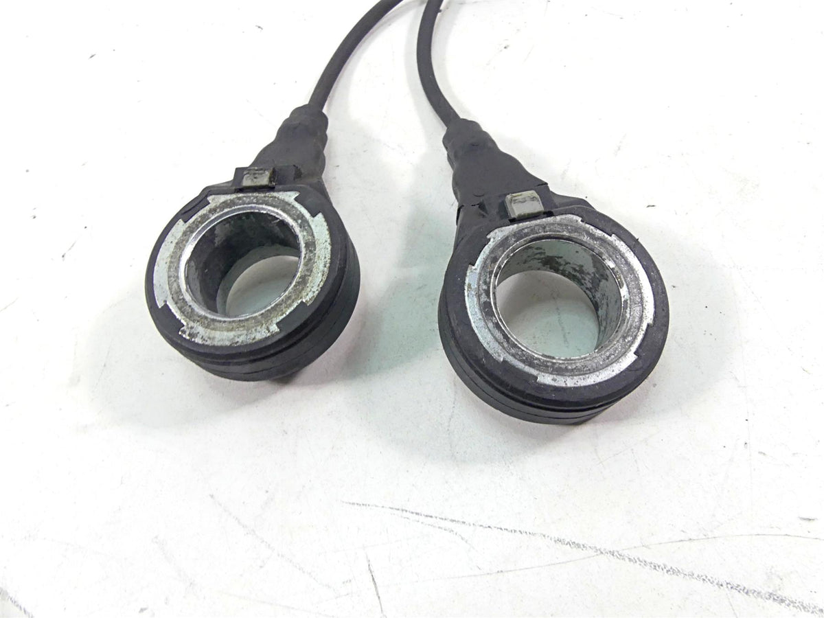 2015 Harley VRSCF Muscle V-Rod Abs Brake Wheel Speed Sensors 40648-08 40652-08 {{ shop.shopifyCountryName }} - Mototech271