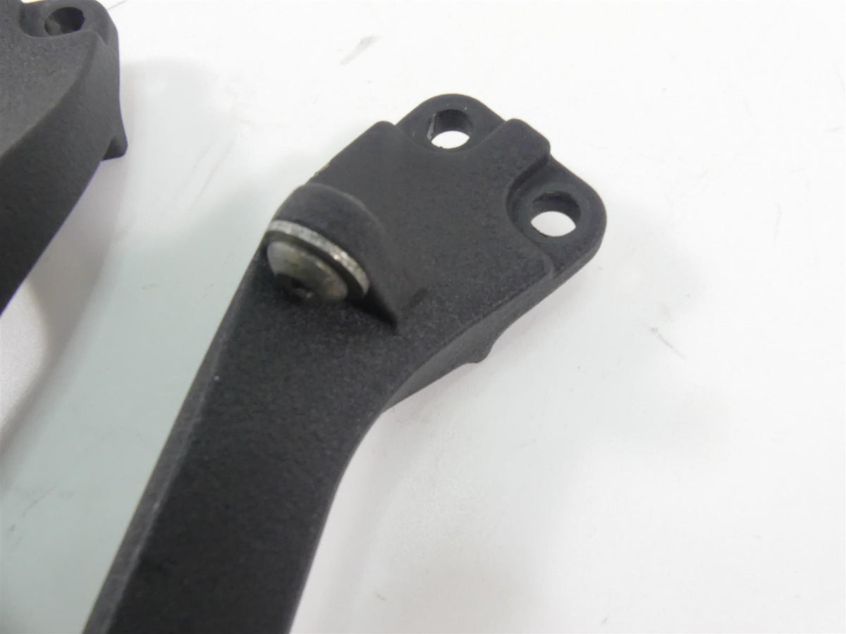 2016 Harley FXDL Dyna Low Rider Rear Passenger Foot Peg Set 49224-06A 49230-06 {{ shop.shopifyCountryName }} - Mototech271