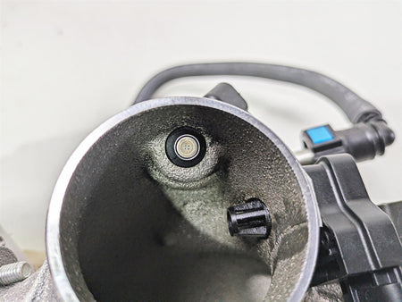 2019 Indian Chieftain Limited Throttle Body & Intake Manifold 1204685 {{ shop.shopifyCountryName }} - Mototech271