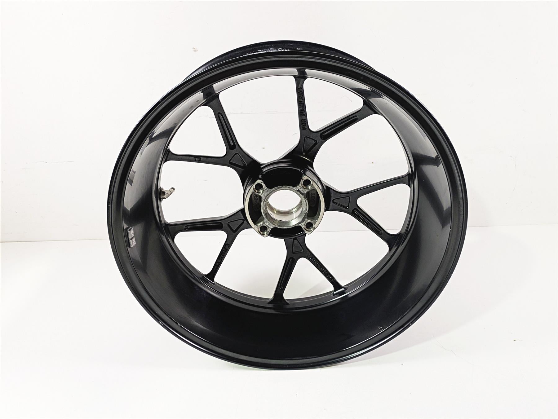 2022 Ducati Streetfighter V2 Straight Rear Wheel Rim 17x5.5 50212181AA {{ shop.shopifyCountryName }} - Mototech271