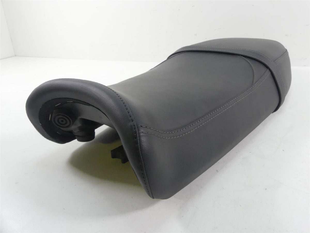 2019 Moto Guzzi V7 III Stone 750 Oem Duo Seat Saddle 2B003823000C1 {{ shop.shopifyCountryName }} - Mototech271