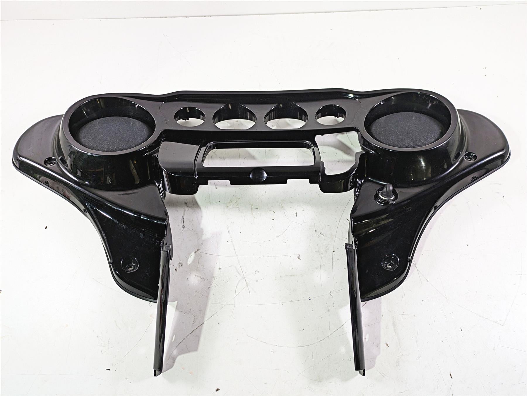 2015 Harley Touring FLHTKL E -Glide Low Inner Front Nose Fairing 57000064DH {{ shop.shopifyCountryName }} - Mototech271