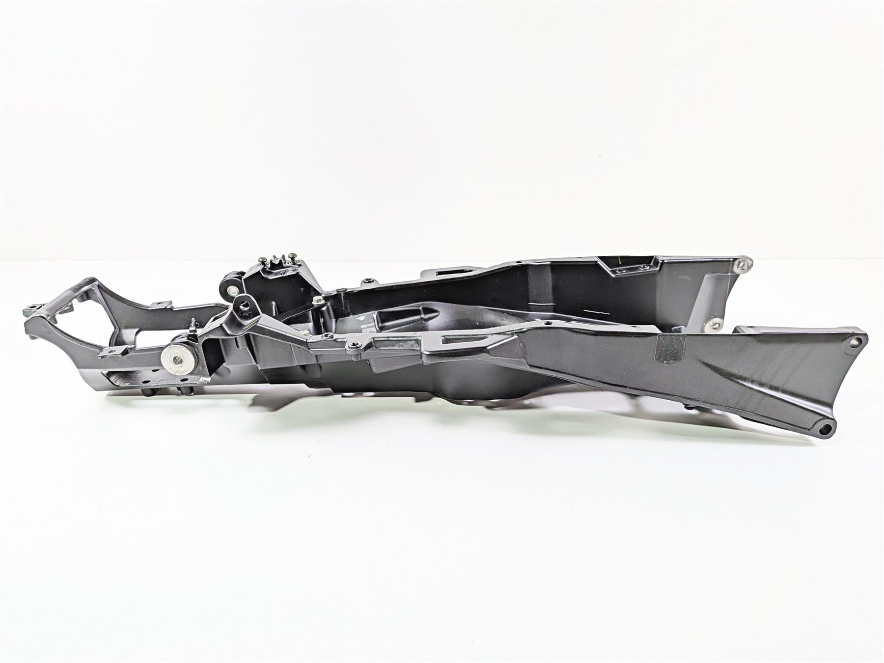 2008 Yamaha YZF R1 RN19 Straight Oem Rear Subframe Sub Frame 4C8-21190-00-00 {{ shop.shopifyCountryName }} - Mototech271