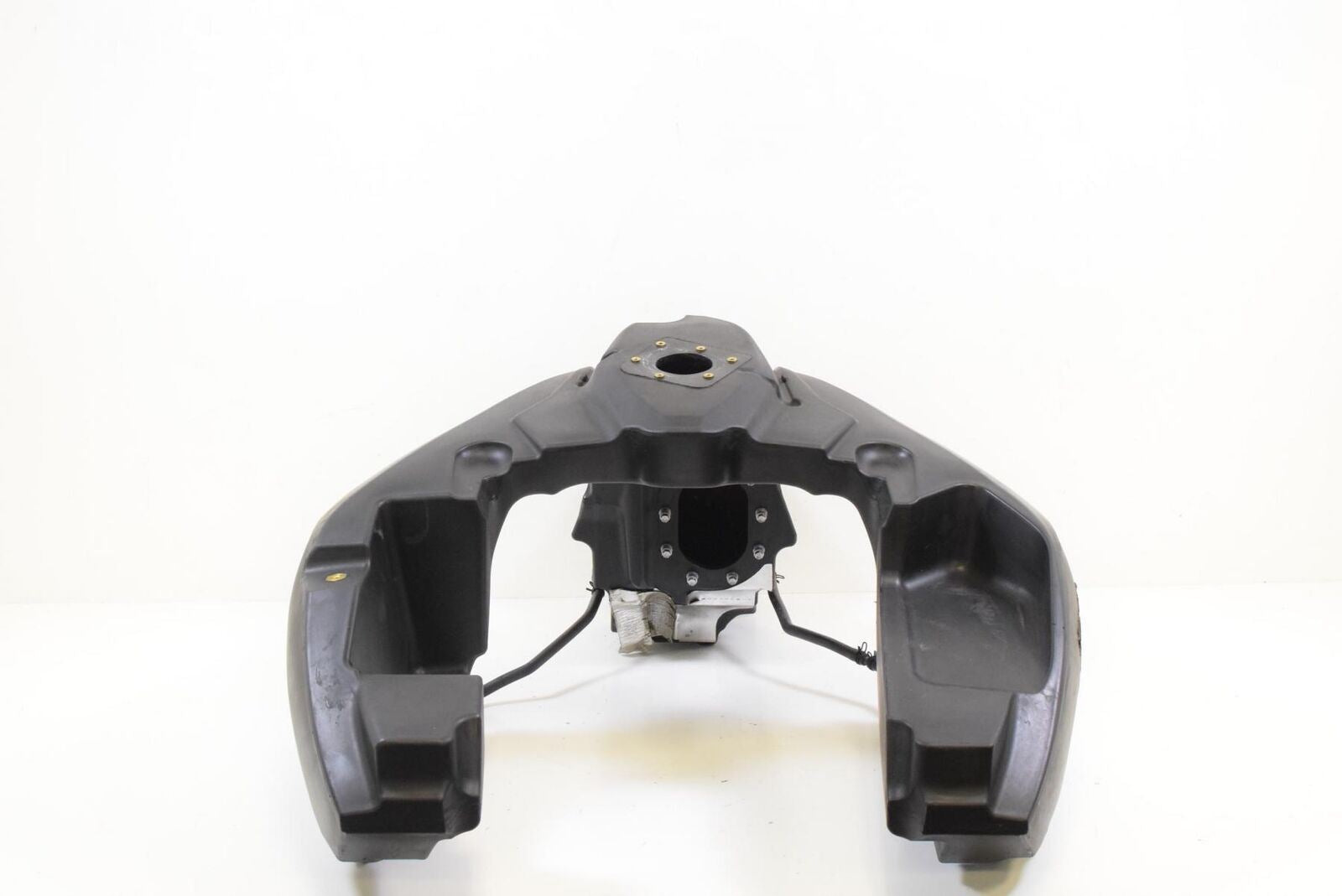 2013 Triumph 1215 Trophy SE Fuel Gas Petrol Tank Reservoir NICE T2401117 {{ shop.shopifyCountryName }} - Mototech271