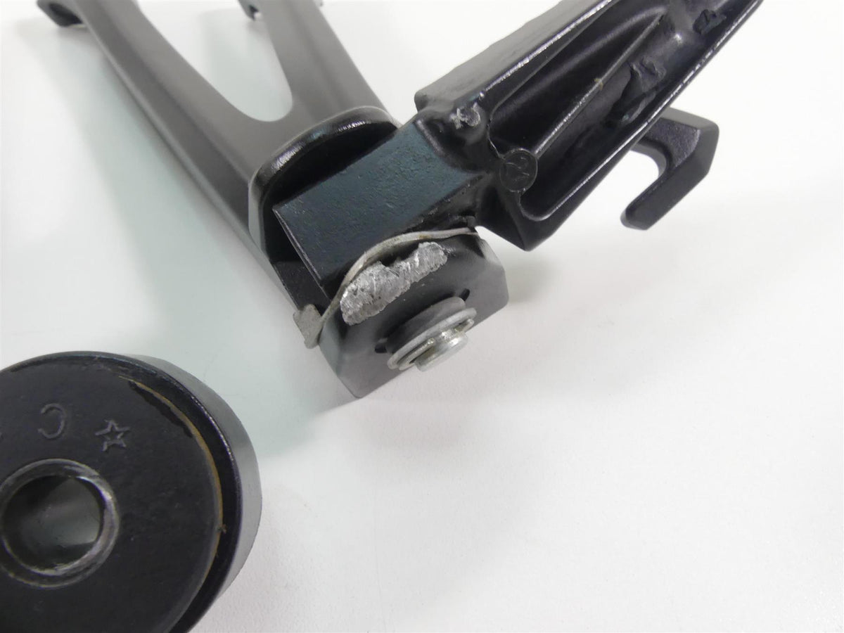 2022 Suzuki GSXR750 Rear Passenger Footpeg Foot Rest Set 43600-14J30 43700-14J30 {{ shop.shopifyCountryName }} - Mototech271