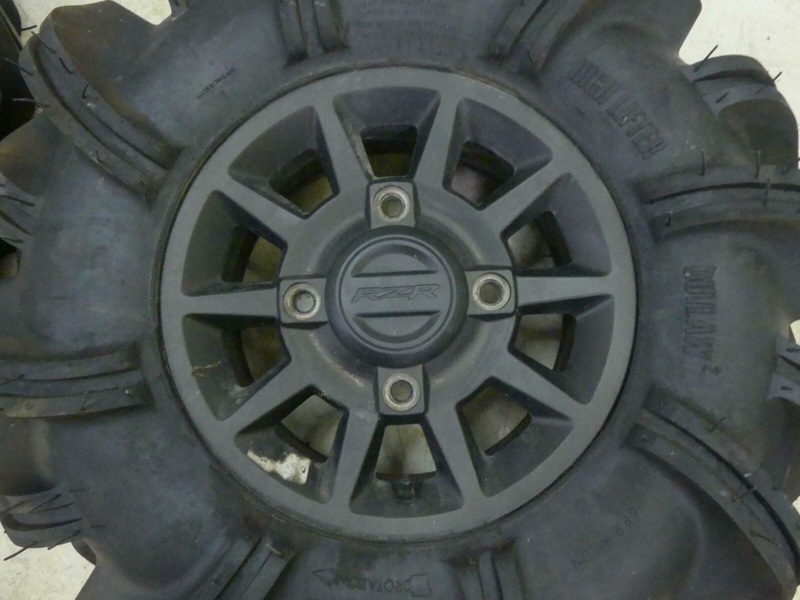 2018 Polaris RZR1000 EPS XP Highlifter Outlaw Tire Wheel Set 29.5x 9.5 & 11 -14 {{ shop.shopifyCountryName }} - Mototech271