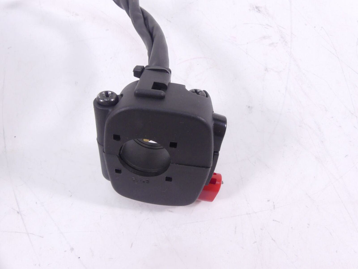 2013 Mv Agusta F4RR Right Hand Start Kill Control Switch 8A00B4568 {{ shop.shopifyCountryName }} - Mototech271