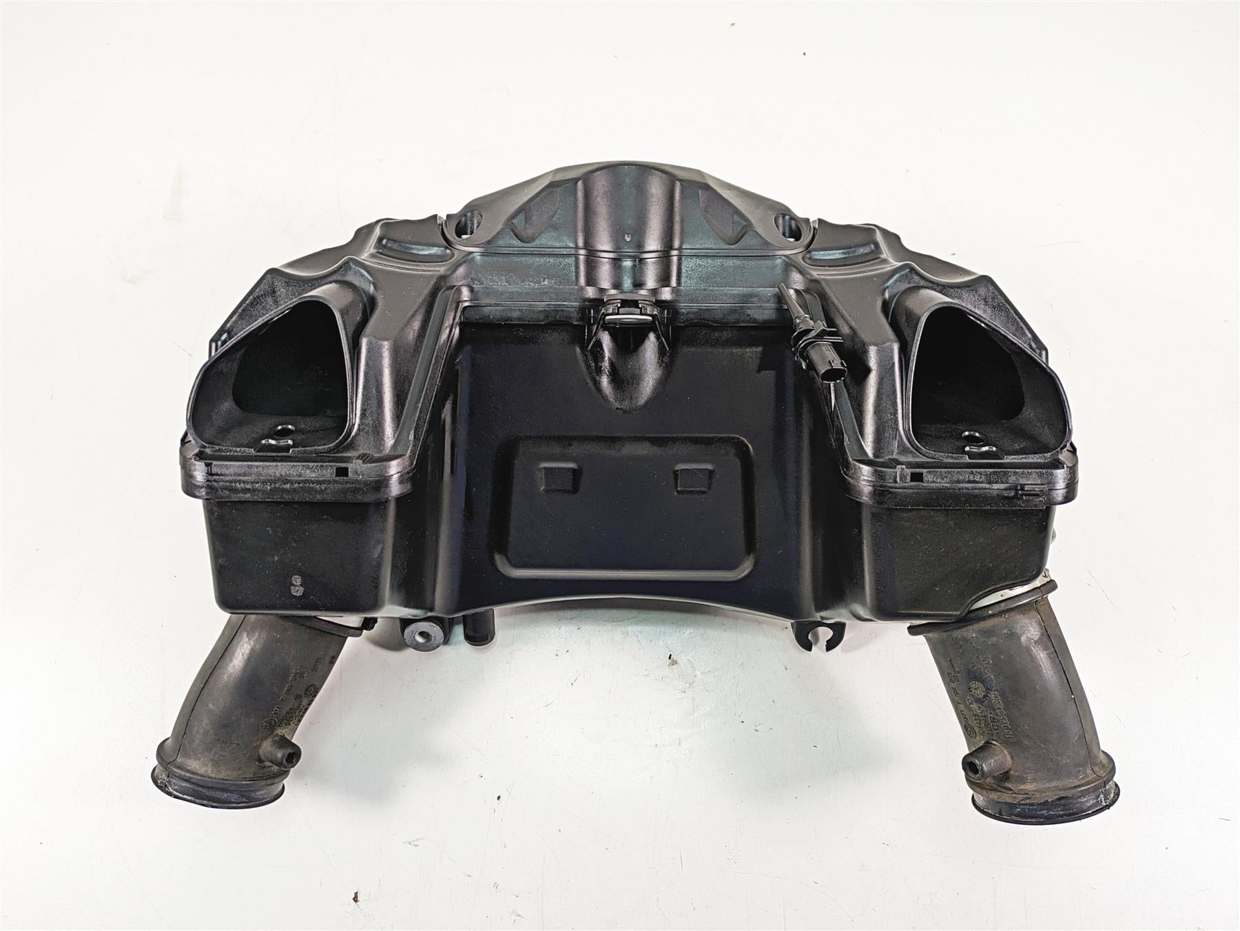 2016 BMW R1200R K53 Air Box Cleaner Filter Breather & Tubes Set 13718523907 {{ shop.shopifyCountryName }} - Mototech271