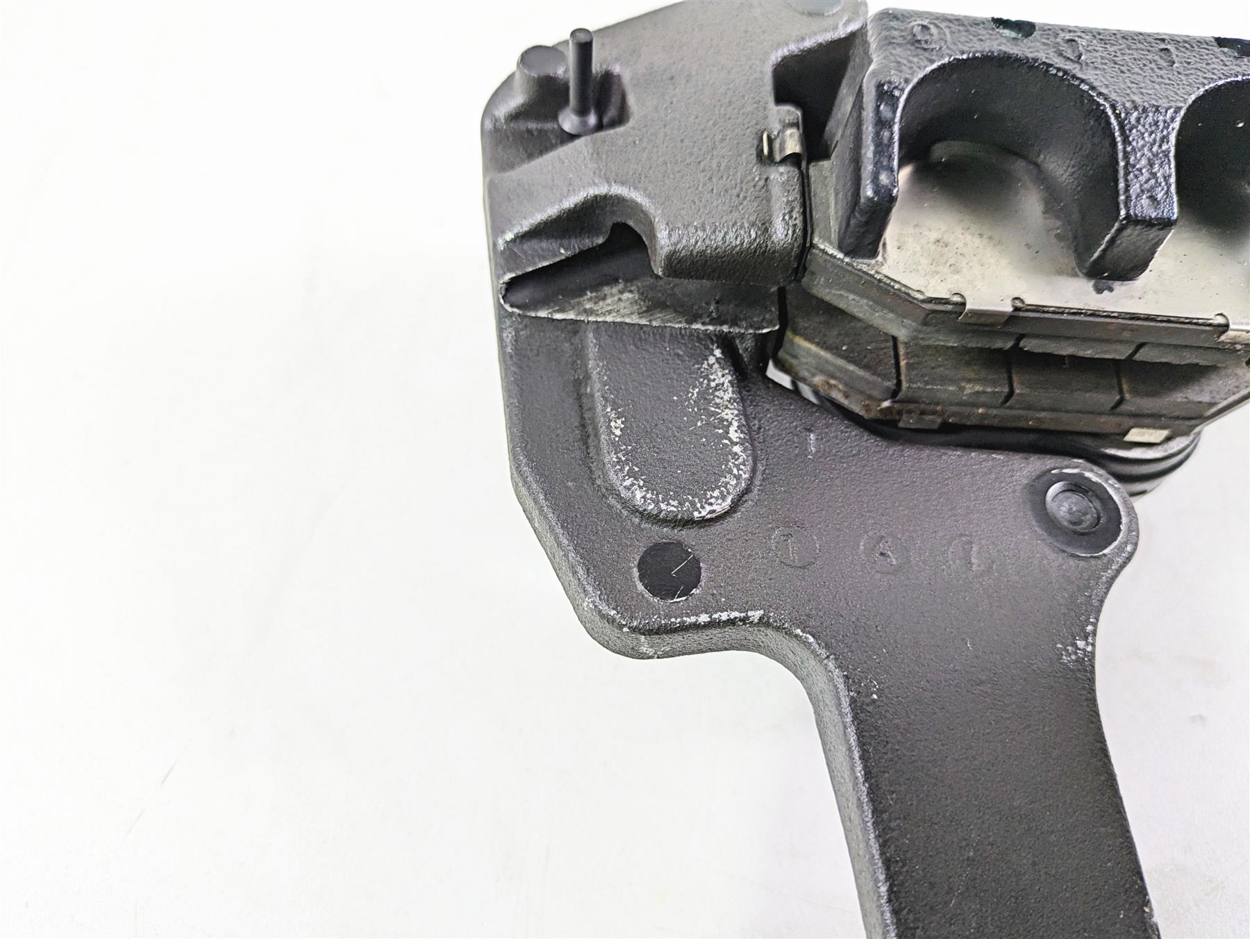 2020 Harley Softail FXST Standard Rear Brake Caliper & Bracket 41300192 {{ shop.shopifyCountryName }} - Mototech271
