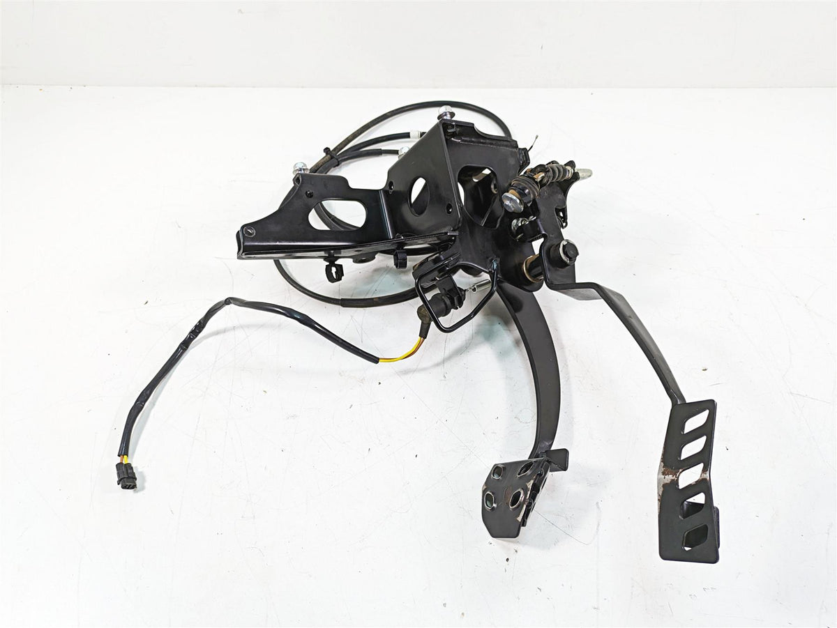 2018 Yamaha YXZ1000R EPS SS Foot Pedal Set & Cables 2HC-F7801-01-00 B57-F2548-01 {{ shop.shopifyCountryName }} - Mototech271